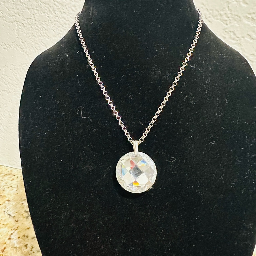 Silver Circular Pendant Necklace with Fine-Link Chain